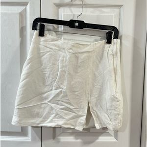 H&M white linen mini skirt